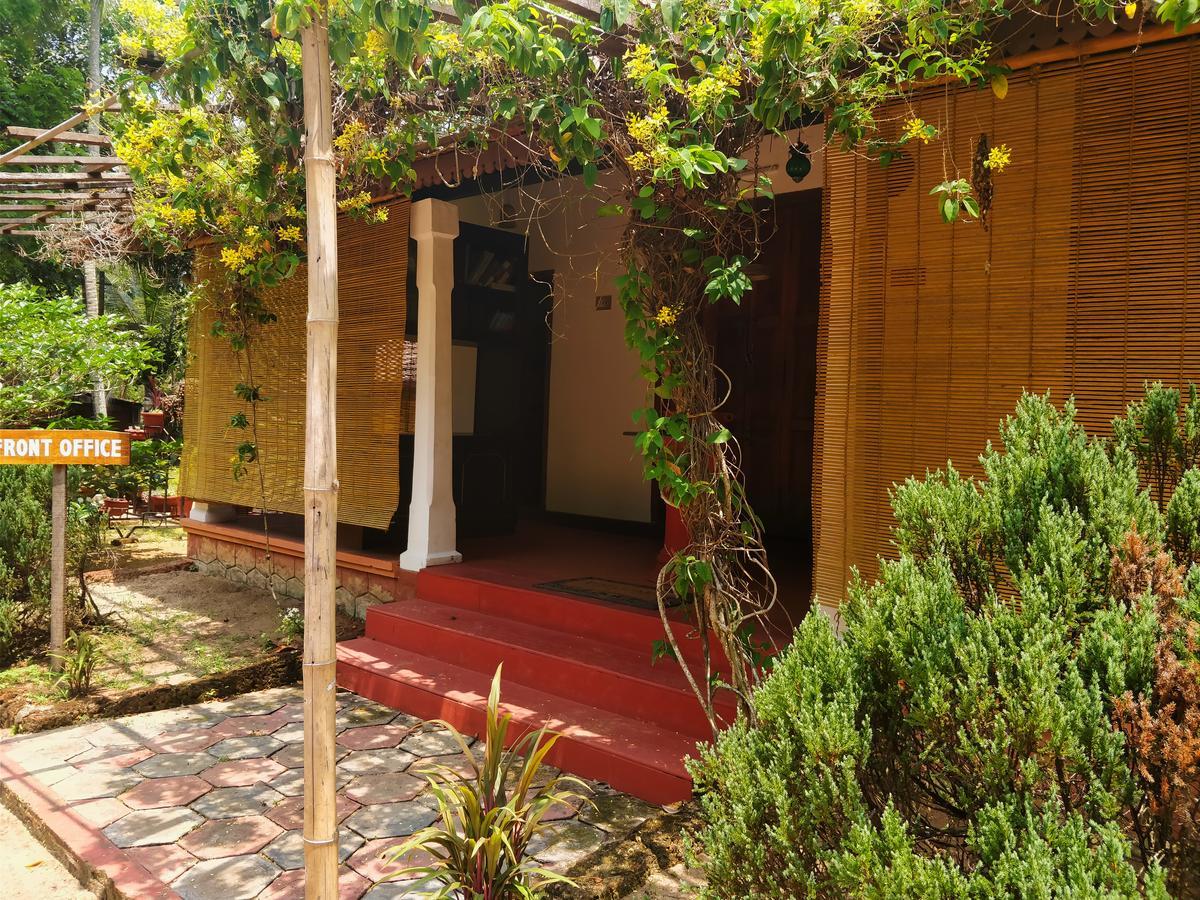 Palathra Heritage Mararikulam Buitenkant foto